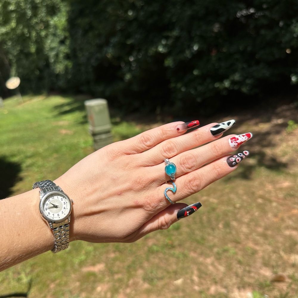Super cute stainless steel silver Jaden watch